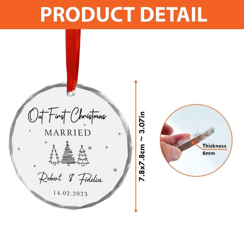 Size guide for the 3 inch round crystal glass ornament, about 7.8 cm across and 6 mm thick, shown with a sample design