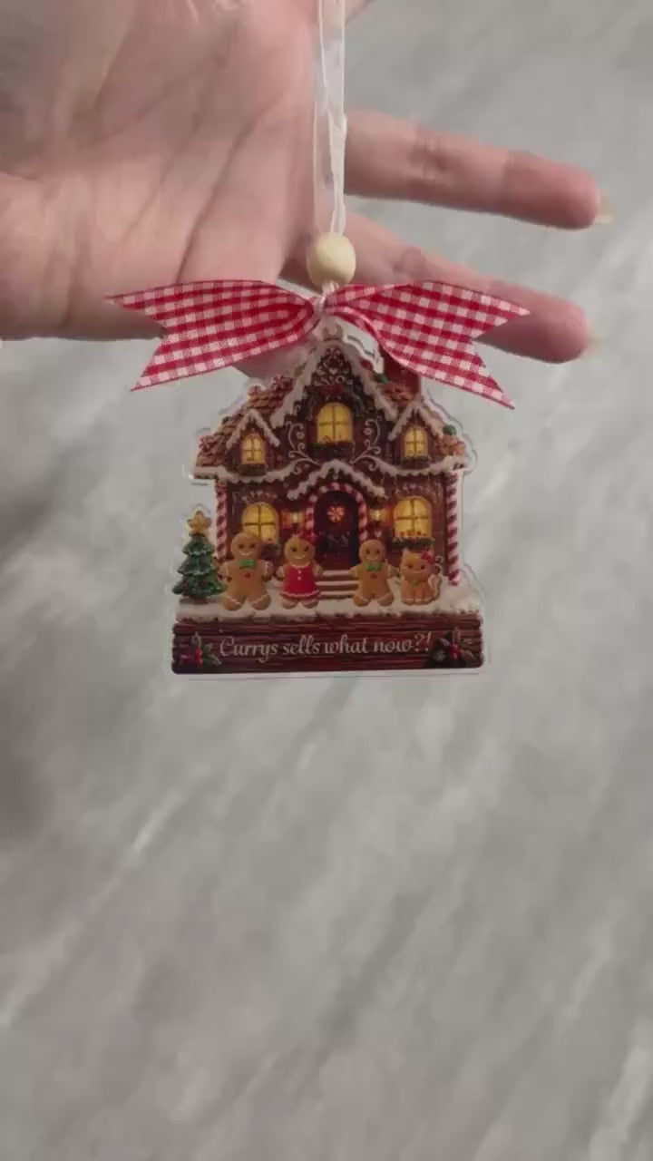 Video of the personalized cookie baking tray ornament